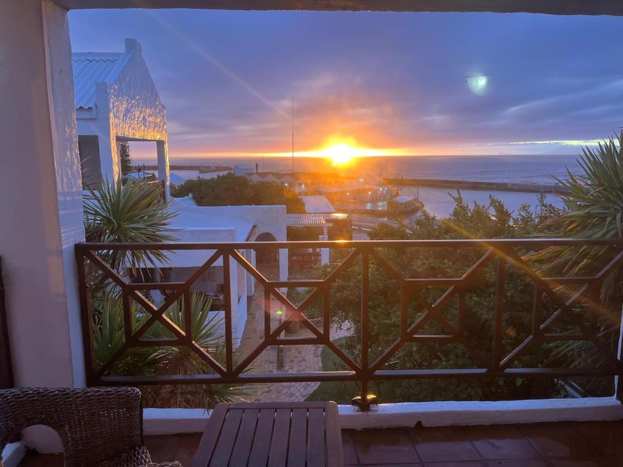 Saxon Lodge Gansbaai Kültér fotó